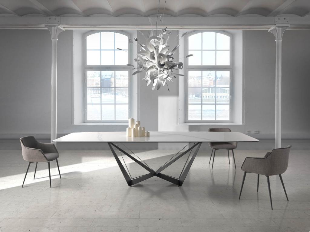 Meubiana faux leather chair with steel legs - Meubiana 02 Cream color